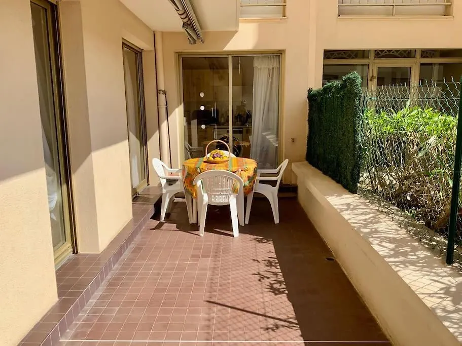 Appartamento T2 Le Concorde Clim A 30 M De La Plage Saint-Raphaël