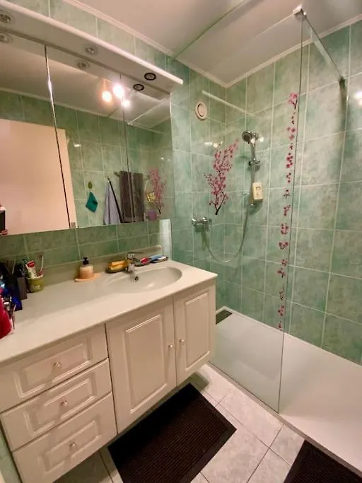 T2 Le Concorde Clim A 30 M De La Plage Apartment Saint-Raphael  France